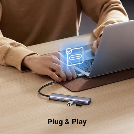 موزع USB-C إلى USB-A بمنفذين + USB-C بمنفذين بسرعة تصل إلى 5 جيجابت في الثانية بدون منفذ طاقة من يوجرين / 15395