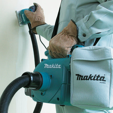 مكنسة صناعي 18 فولت  Makita- ماكيتا