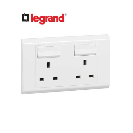 LEGRAND Electric Items Single Pole switched - 13 A 250 V|| قابس